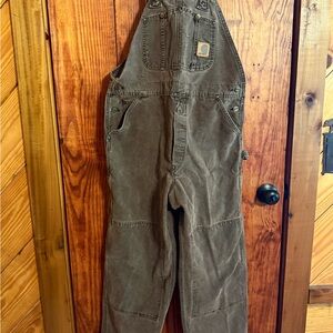 Carhartt men’s bib overalls. Chestnut color heavy size 36 x 30